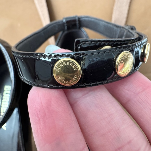 Burberry Jermyn 105 Pumps in Coffee (37) - Picture 6 of 11